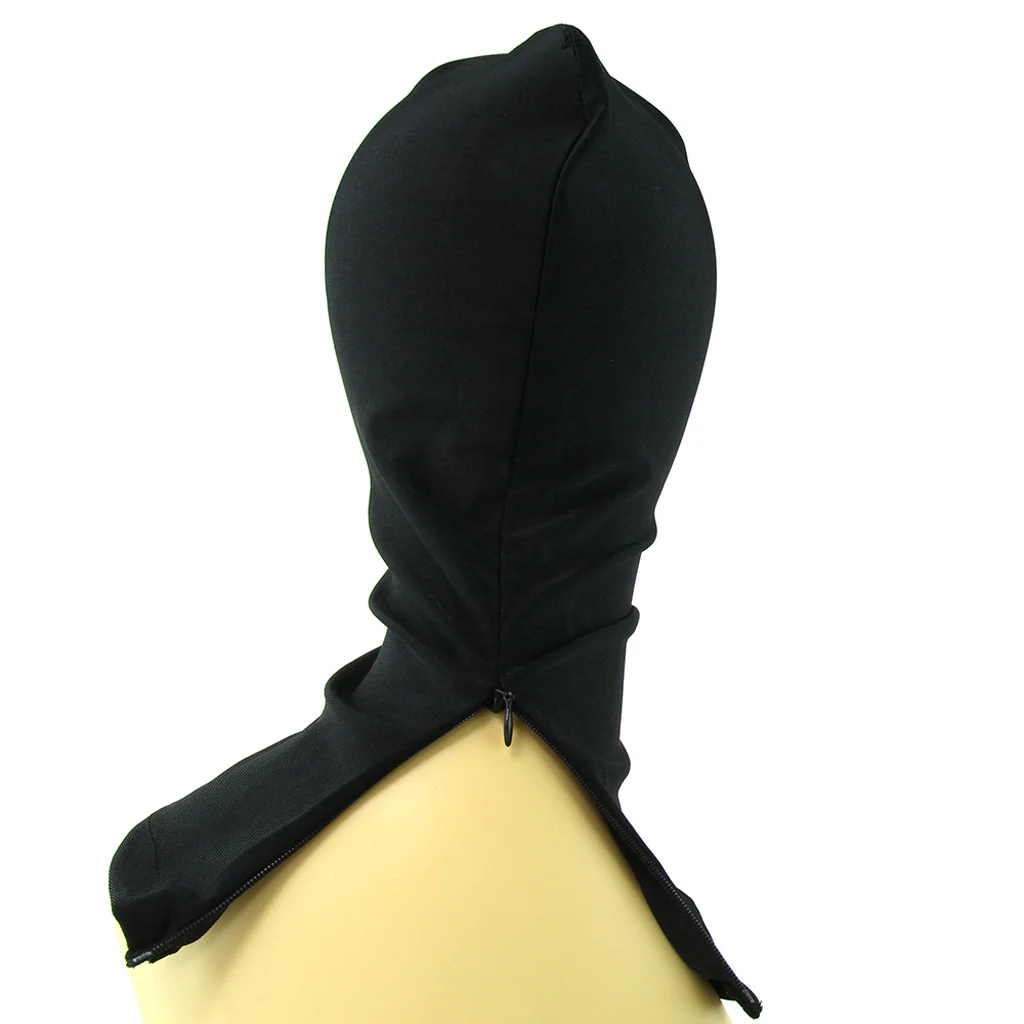 1193-submission-mask-in-black-1.webp