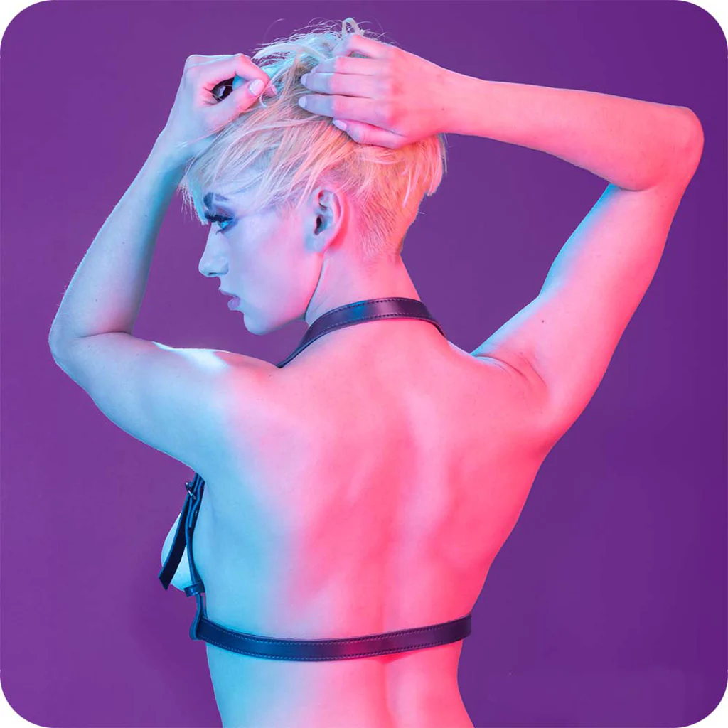1199-euphoria-halter-buckle-harness-1.webp