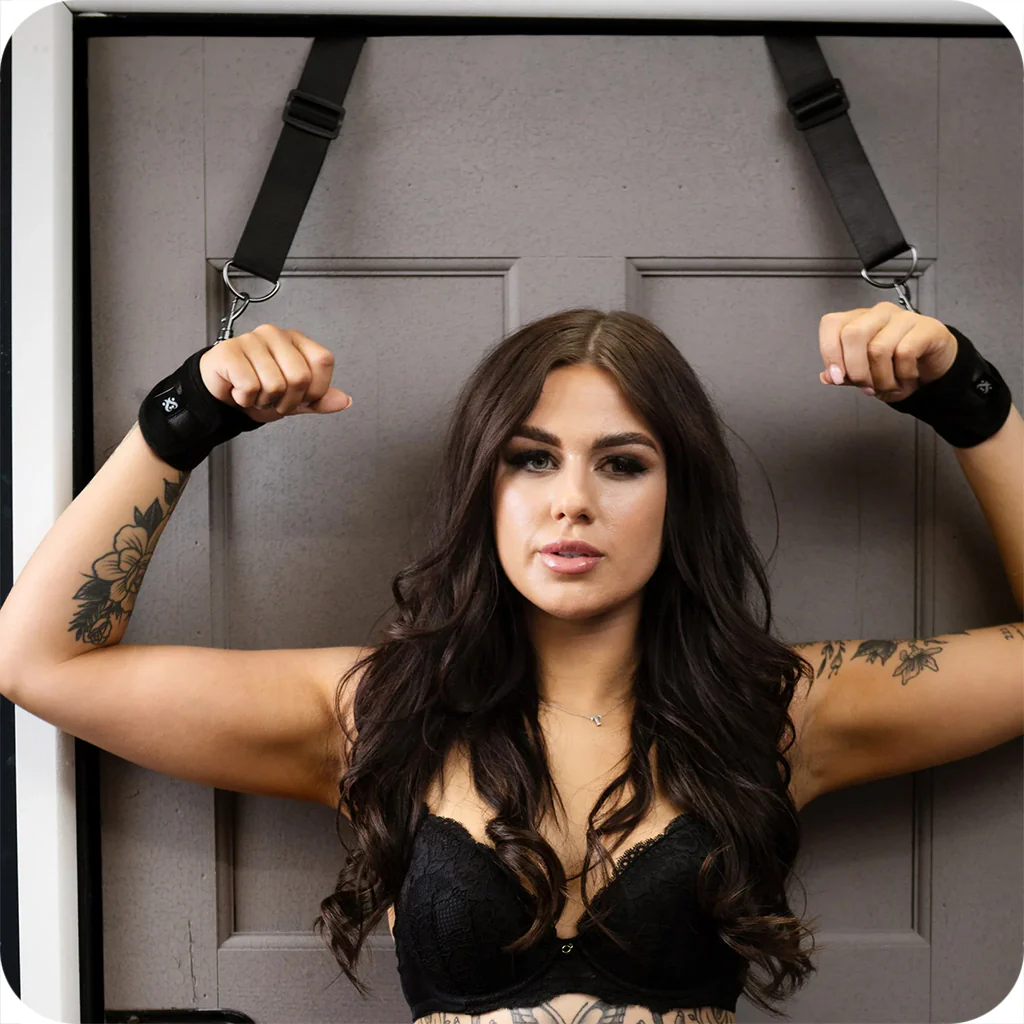 1279-sei-mio-doorway-play-over-door-cuff-restraints-1.webp