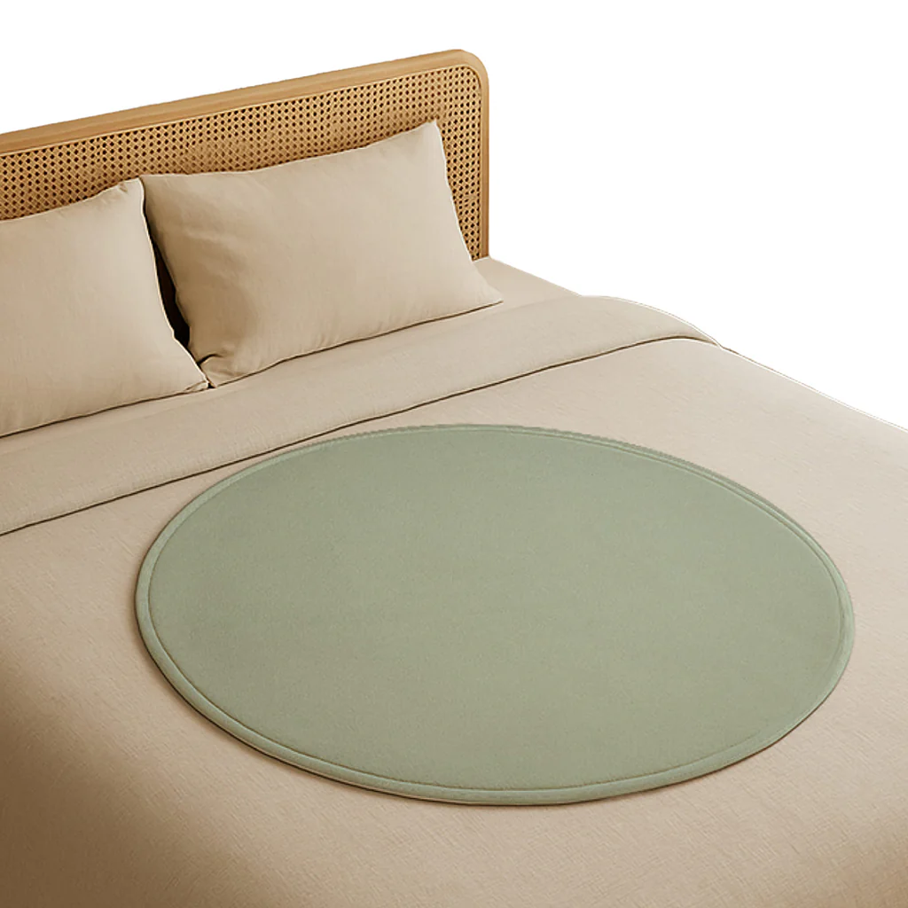 Dame Thro Travel Waterproof Blanket in Sage