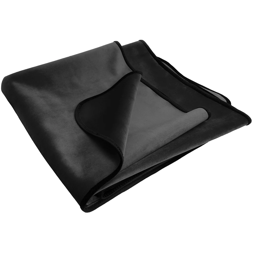 1421-fascinator-throw-king-in-black-1.webp