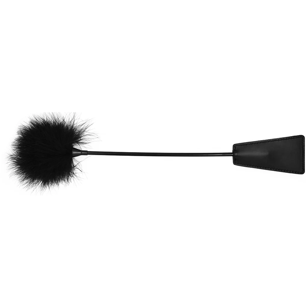 1437-black-white-crop-with-feather-tickler-1.webp