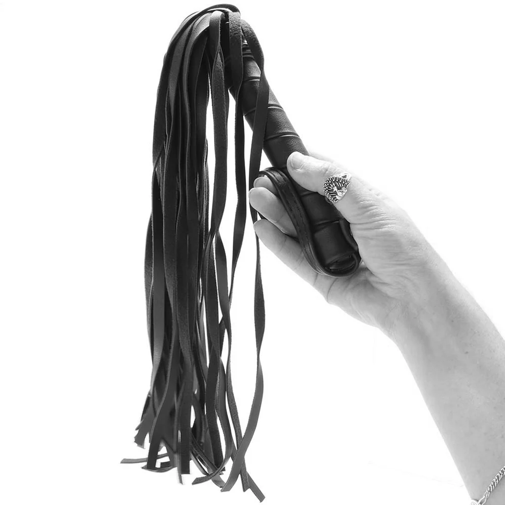 1454-bondage-couture-flogger-in-rose-gold-1.webp