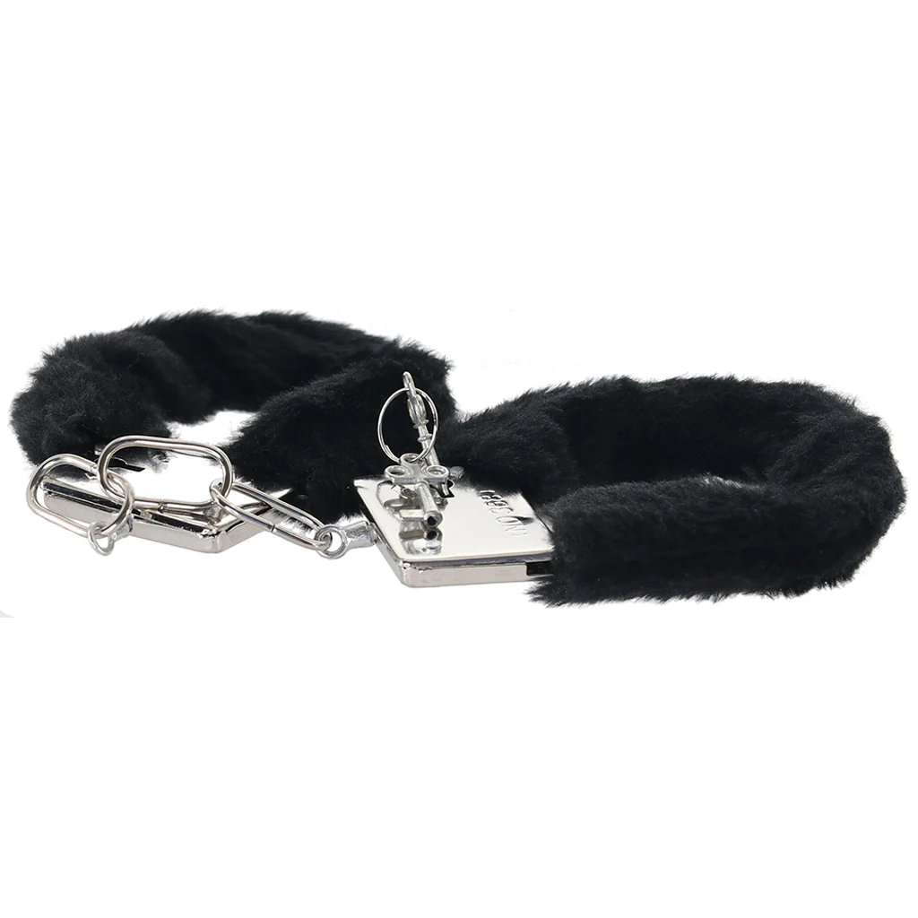 1503-furry-handcuffs-in-a-bag-1.webp