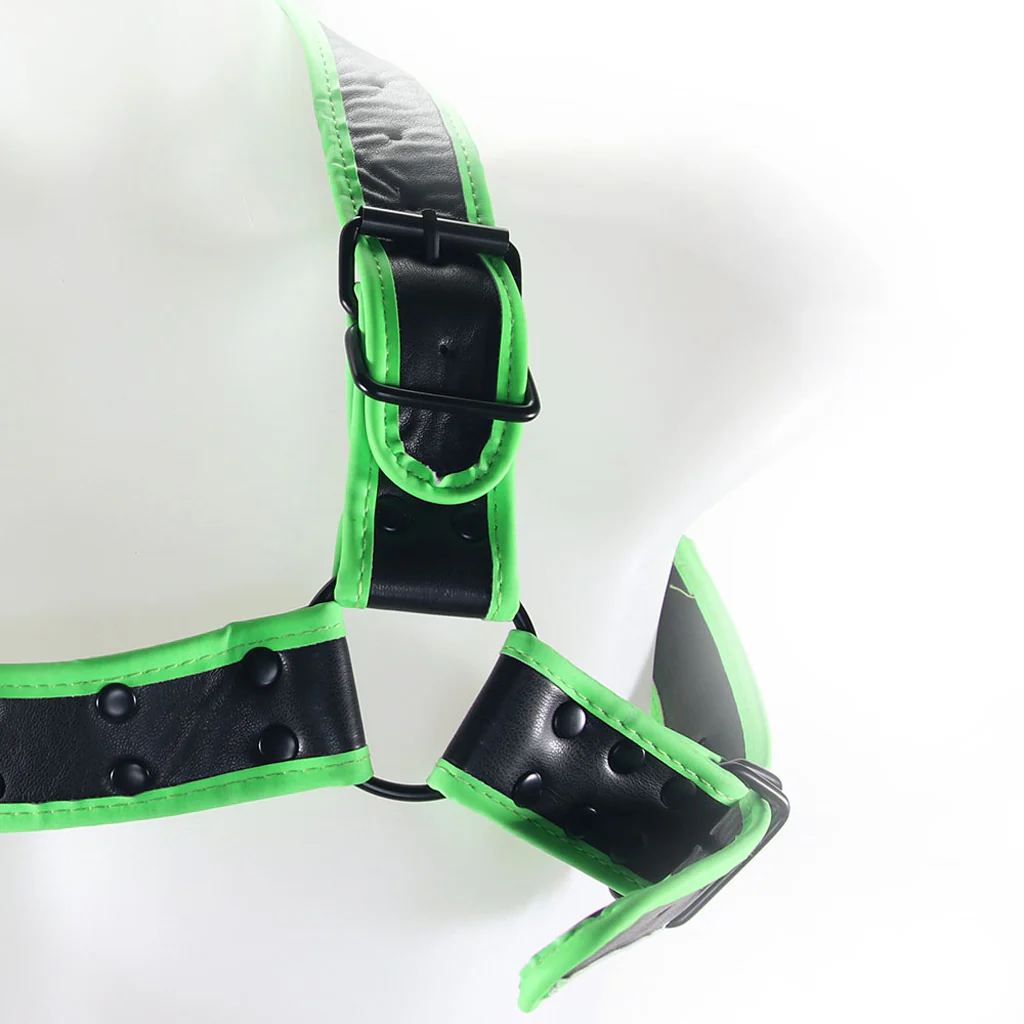 1530-ouch-glow-in-the-dark-buckle-bulldog-harness-m-1.webp