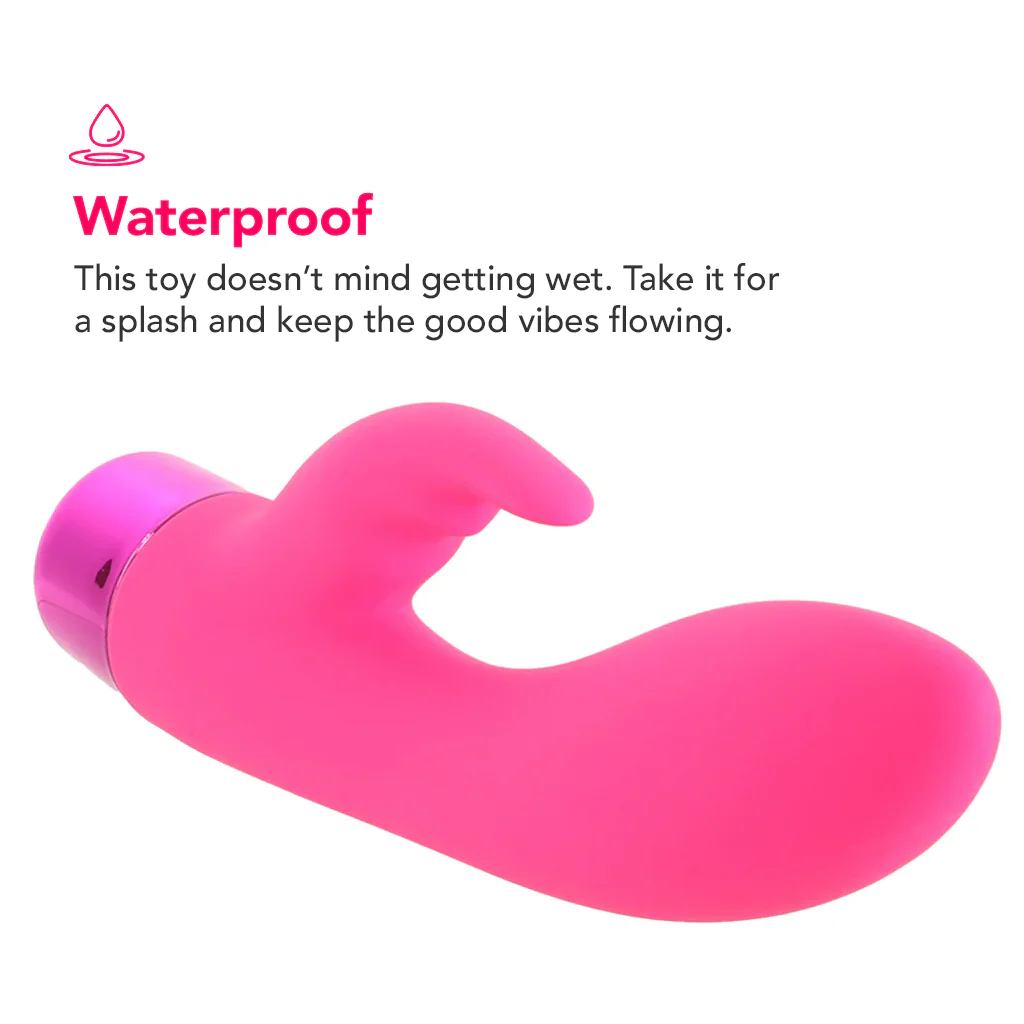1659-pinkcherry-right-on-rabbit-silicone-dual-motor-vibe-1.webp