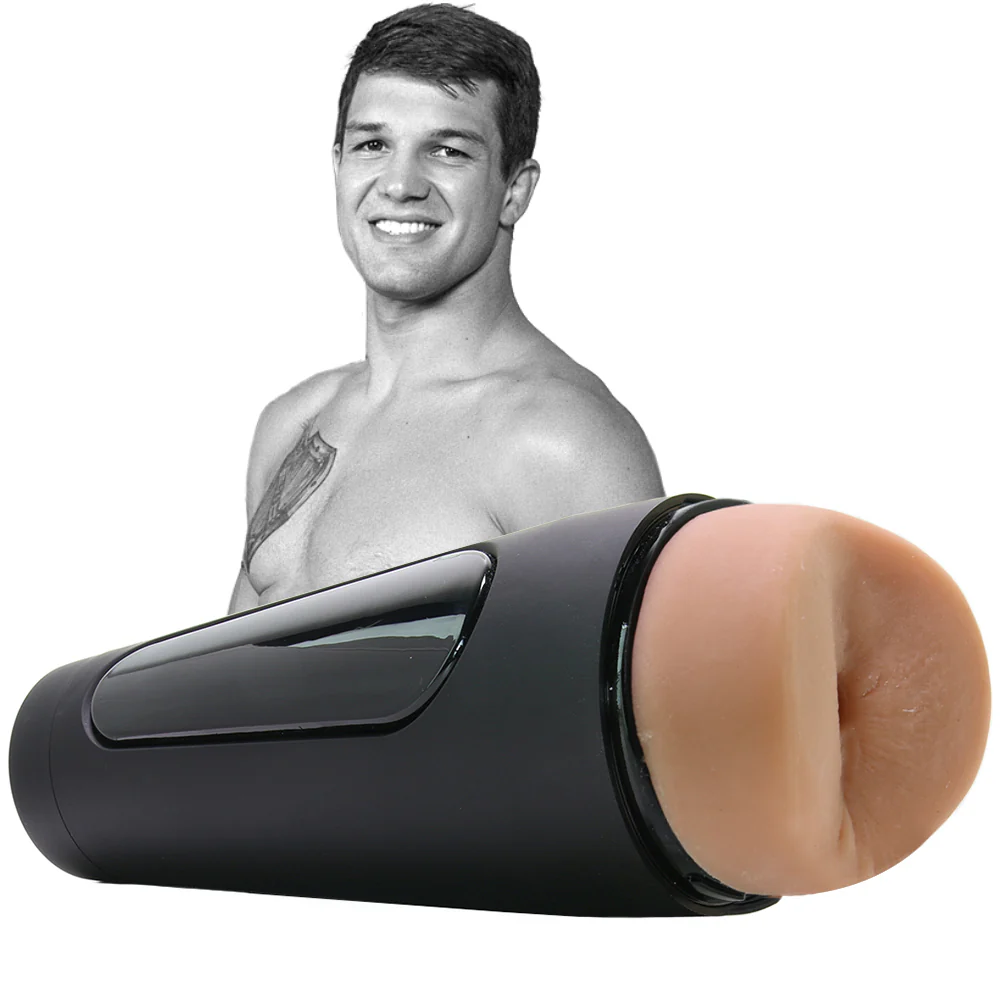 Man Squeeze Brysen ULTRASKYN Stroker 1 1779-man-squeeze-brysen-ultraskyn-stroker-1.webp