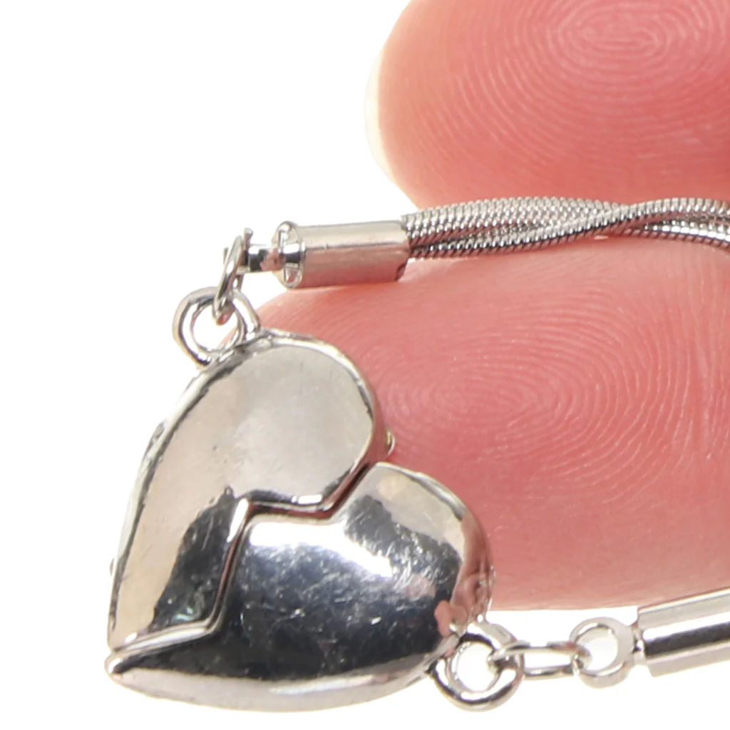 1980-the-love-box-finger-vibe-necklace-gift-set-1.webp