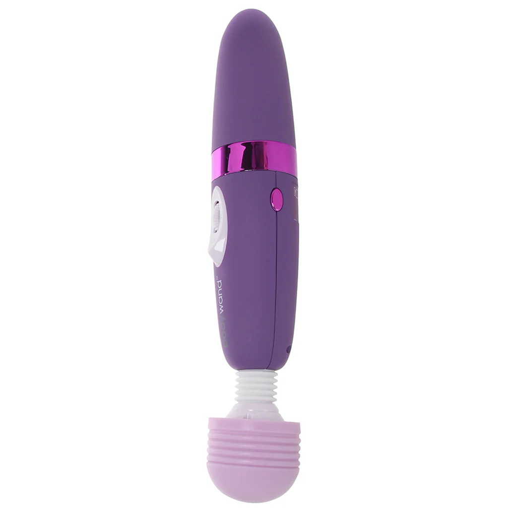 2000-bodywand-rechargeable-massager-in-lavender-1.webp