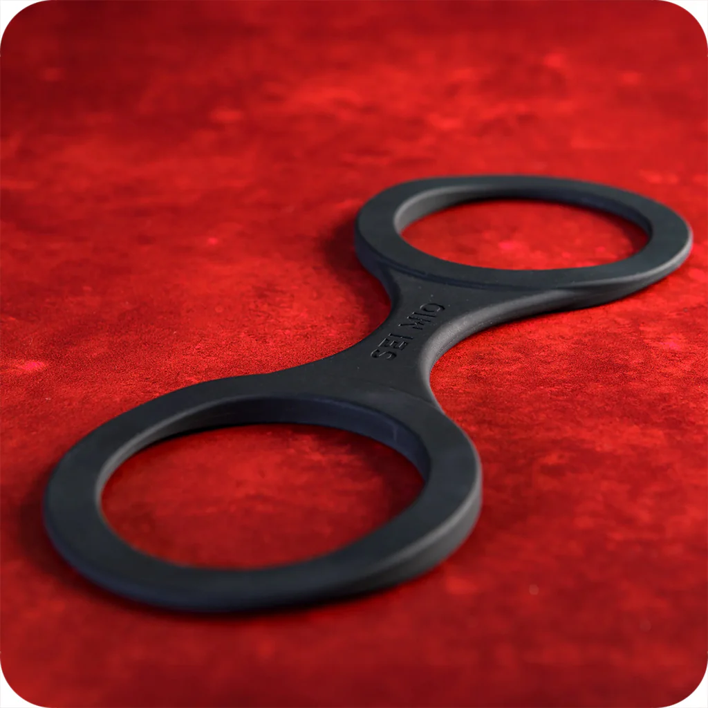 302-sei-mio-silicone-handi-cuffs-in-large-1.webp