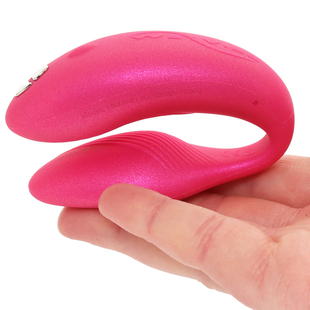 3230-we-vibe-chorus-couples-vibrator-in-cosmic-pink-1.webp