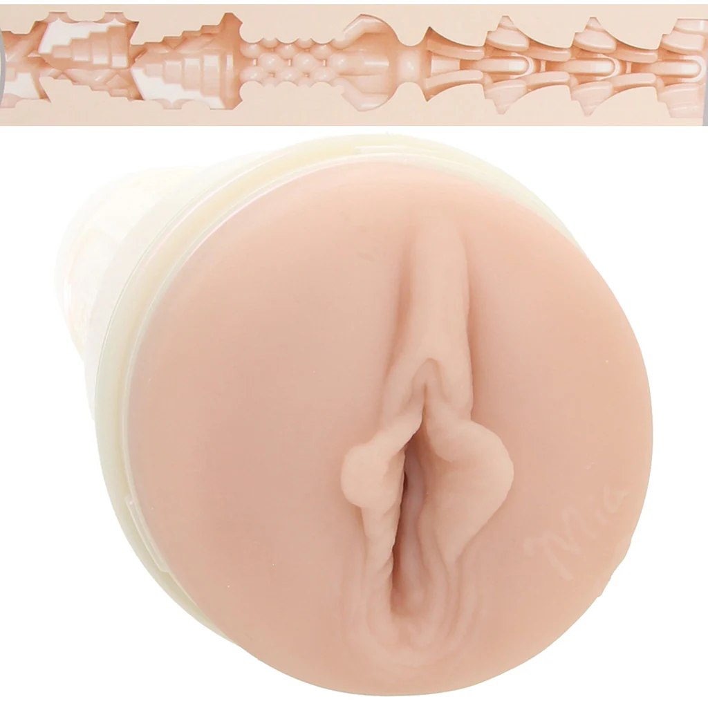 3256-fleshlight-girls-mia-malkova-in-lvl-up-1.webp