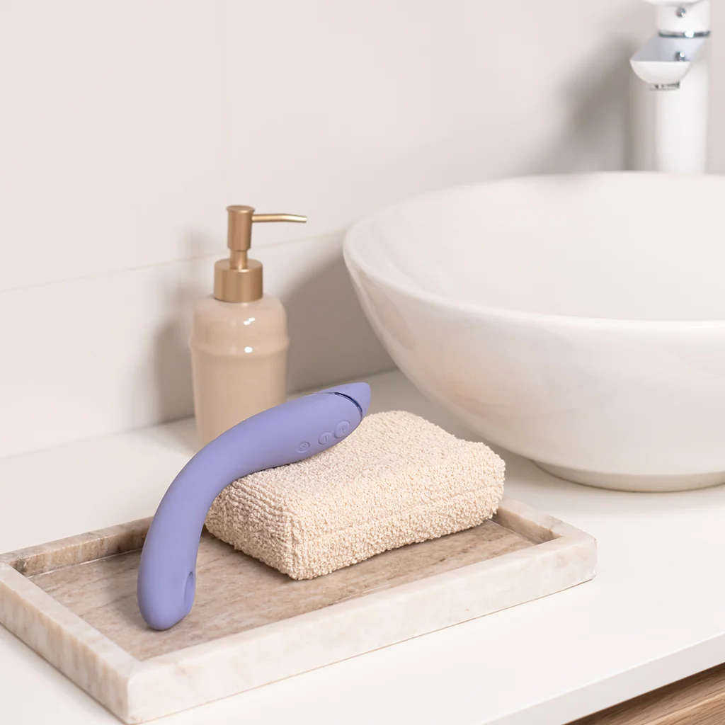 3275-womanizer-og-g-spot-air-stimulator-in-lilac-1.webp