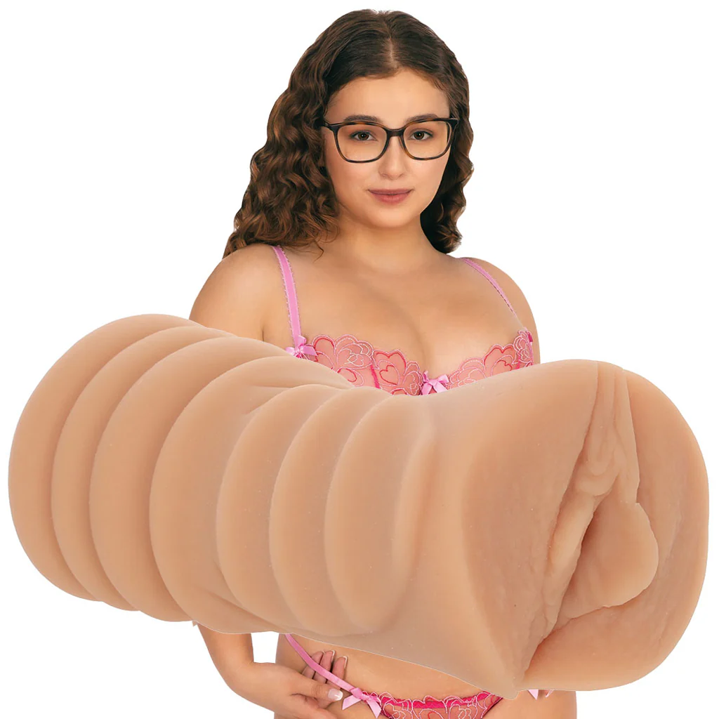 3482-leana-lovings-ultraskyn-pocket-pussy-1.webp