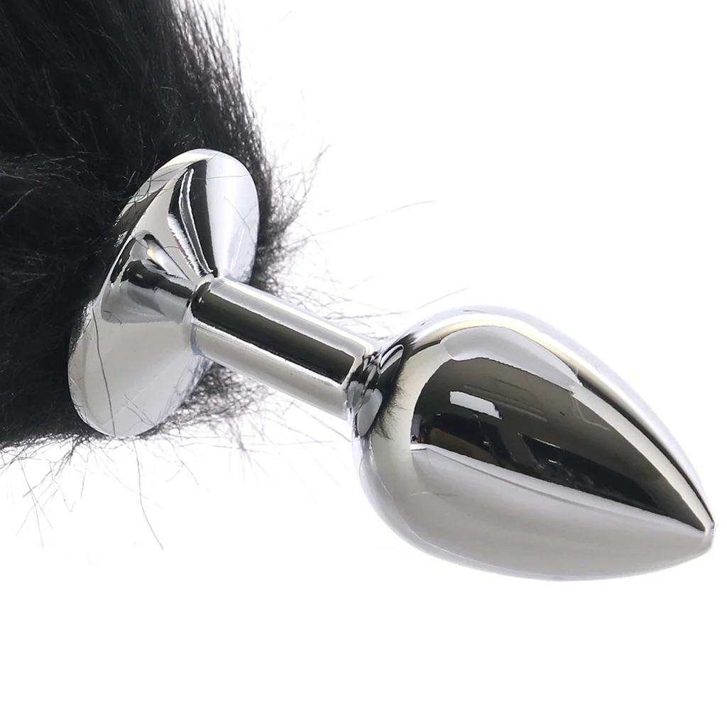 359-running-wild-black-white-tail-plug-1.webp