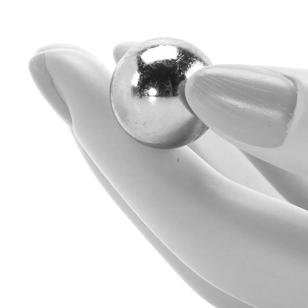 4047-silver-ben-wa-balls-1.webp