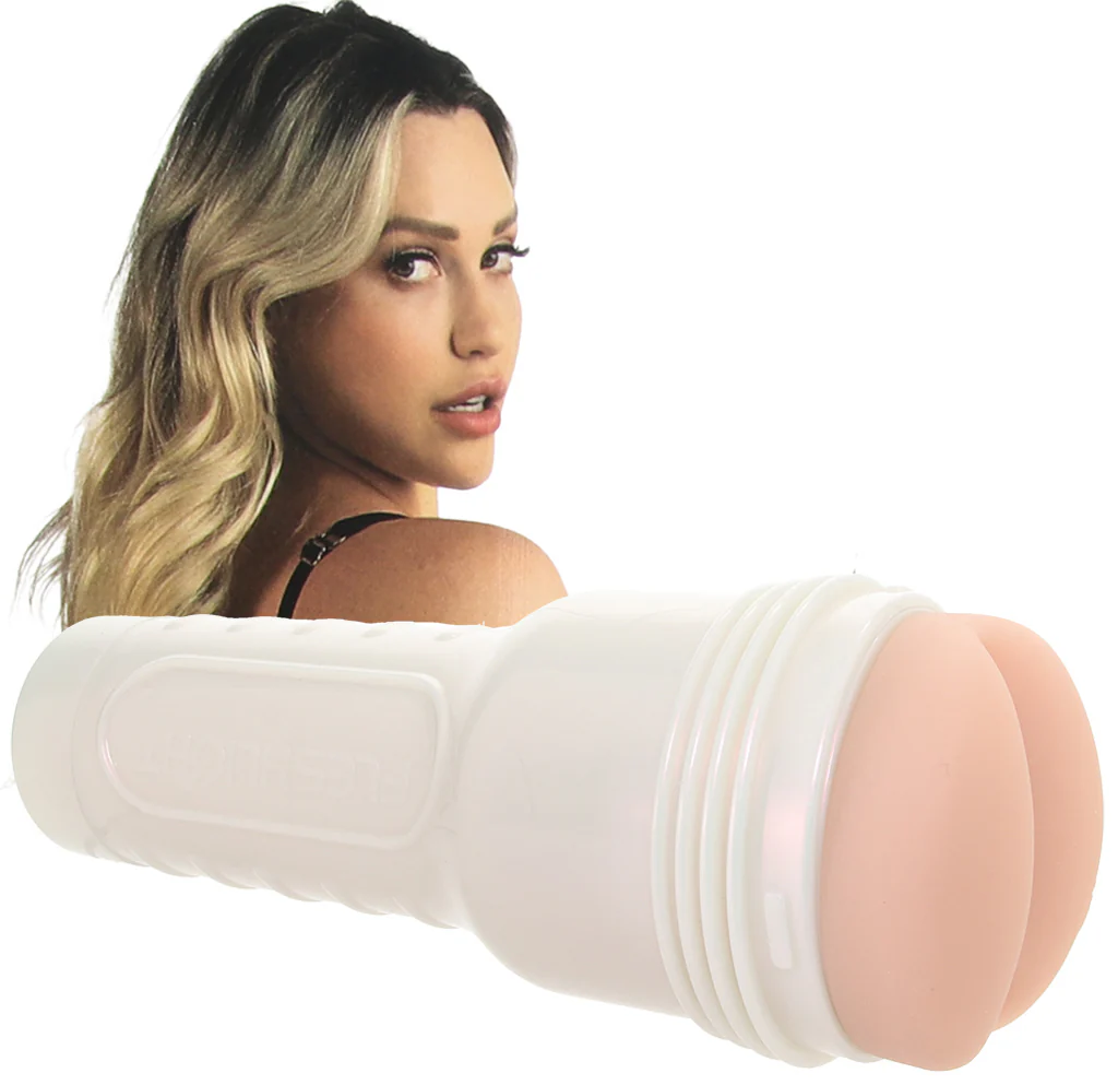 Fleshlight Girls Mia Malkova in Boss Level