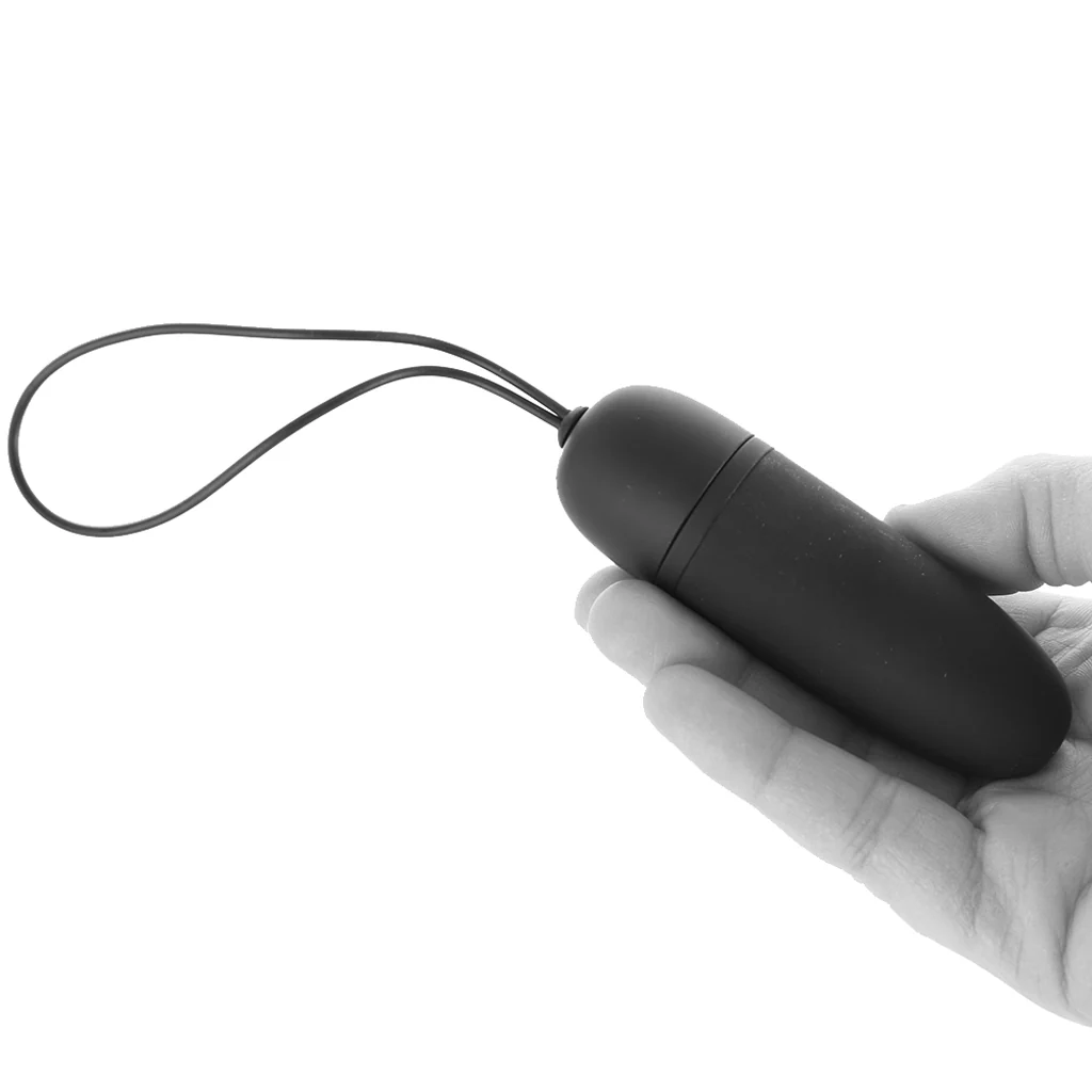 5396-silicone-remote-bullet-vibe-in-black-1.webp