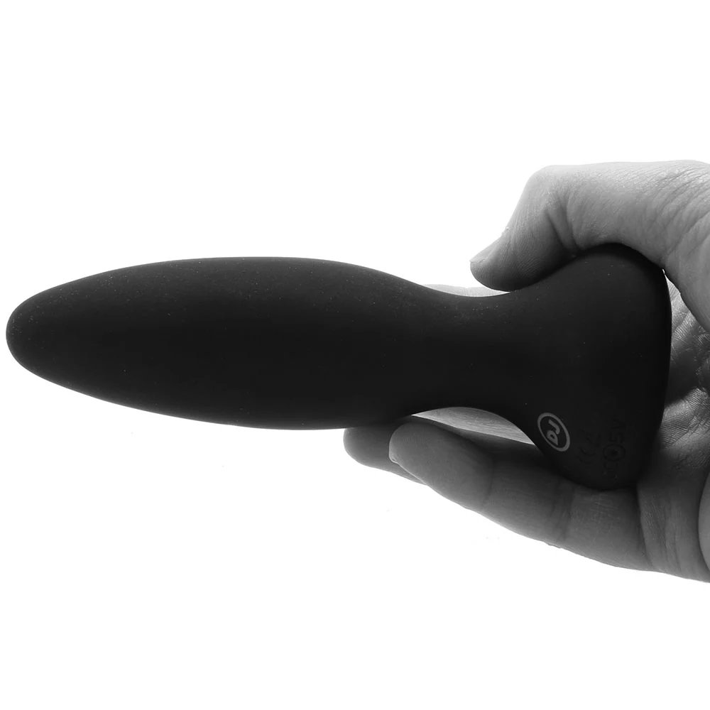 596-a-play-adventurous-vibrating-remote-butt-plug-in-black-1.webp