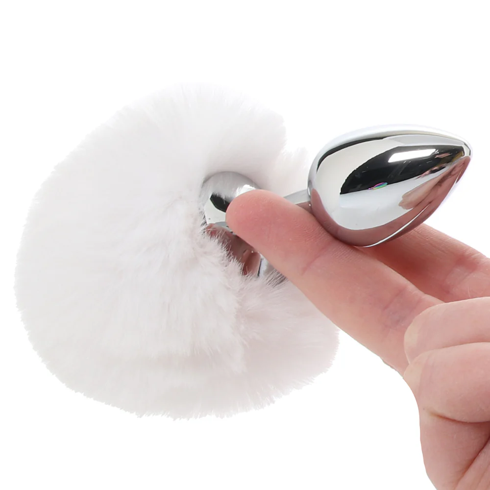 838-gemsations-3-inch-bunny-tail-butt-plug-in-silver-1.webp
