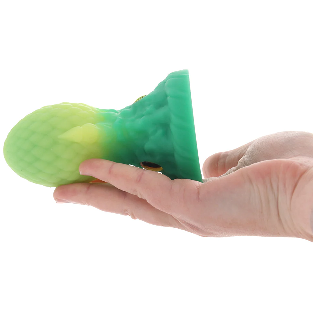 862-creature-cocks-eye-of-the-dragon-silicone-plug-in-green-1.webp